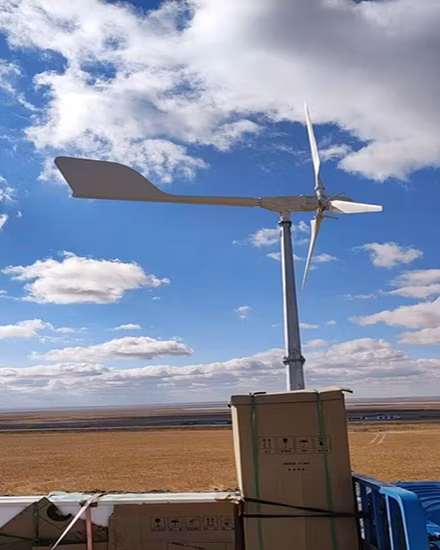 Puissante éolienne à frein automatique